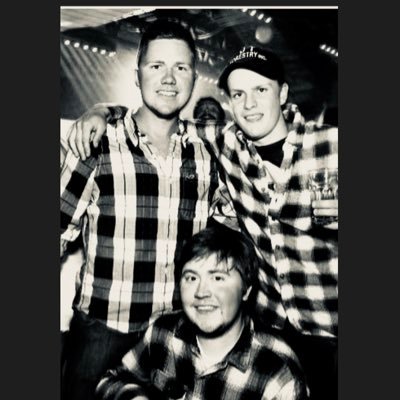 Profile Picture of Eli Jones (@elijones98) on Twitter