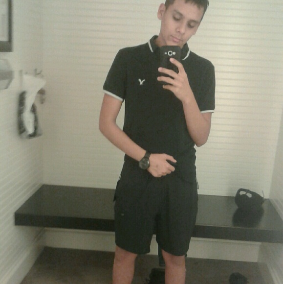 Profile Picture of Julio Serna (@serna_asf) on Poshmark
