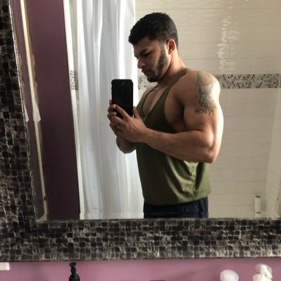 Profile Picture of Josh McAdams (@Joshjoshmcadams) on Twitter