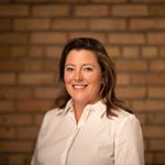 Profile Picture of Heather Hansen (@heather_hansen_lakes_sothebys) on Instagram