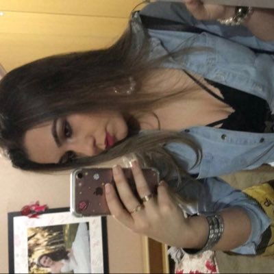 Profile Picture of Ana Julia Hanauer (@anaa_hanauerr) on Twitter