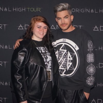 Profile Picture of Olivia (@OliviaParrott98) on Twitter