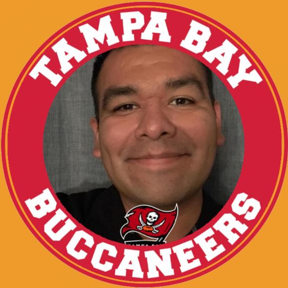 Profile Picture of Marc Cardona (@mcardona8484) on Poshmark