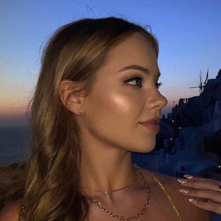 Profile Picture of Emily (@emily.lefot) on Tiktok