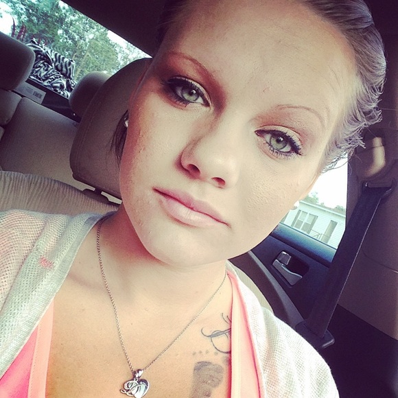 Profile Picture of Dancie Moody (@dancieann) on Poshmark