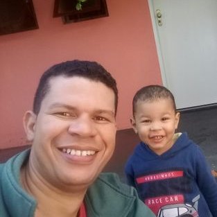 Profile Picture of Carlos Resende (@CarlosR31325194) on Twitter