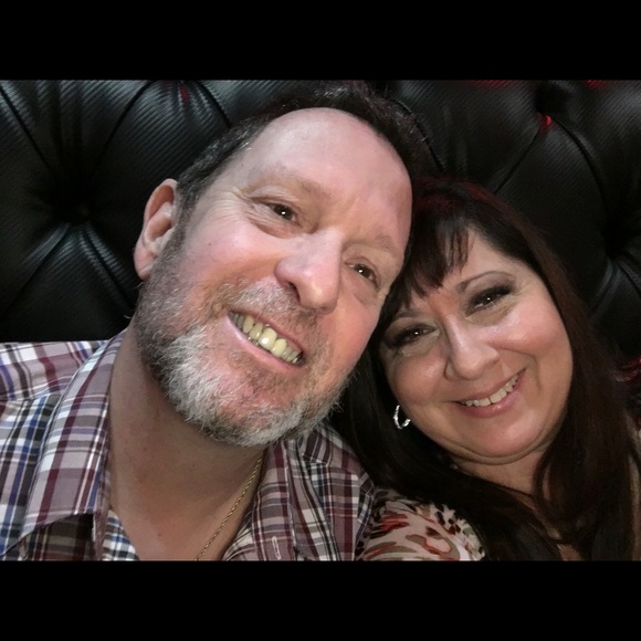 Profile Picture of Cindy Perkins (@cm082894) on Poshmark