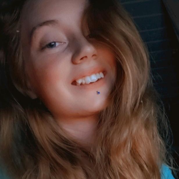 Profile Picture of Kristen Cox (@@kris_co123) on Tiktok