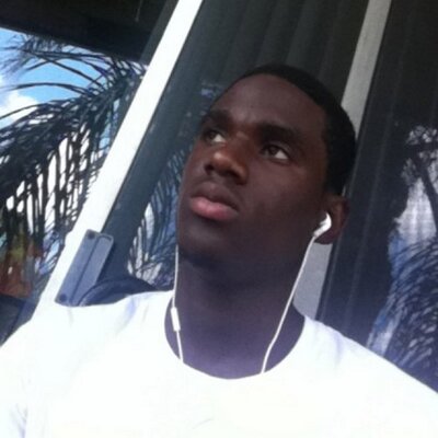 Profile Picture of Omar Bryce (@popskull36) on Twitter