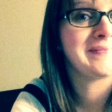 Profile Picture of Isabelle Dumont (@IsaDumont2) on Twitter