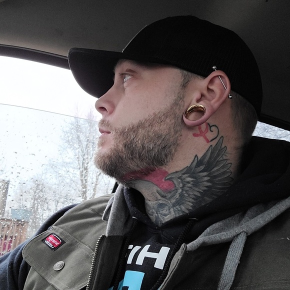 Profile Picture of Chris Brubaker (@cbkbug) on Poshmark