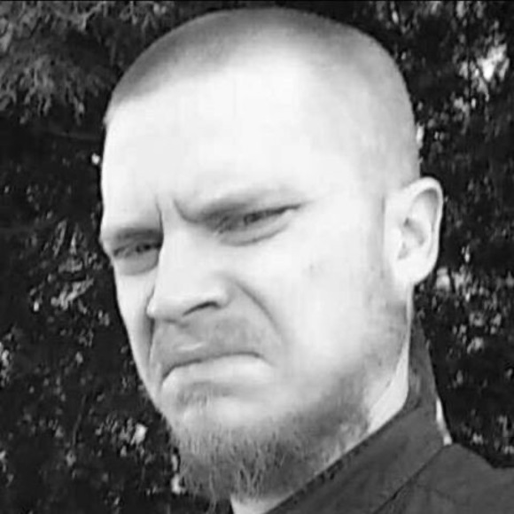 Profile Picture of William Stevenson (@mmack90m) on Poshmark