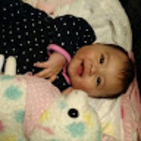 Profile Picture of David Kahn (@dkahn24l) on Poshmark