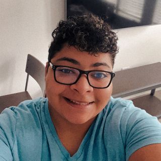 Profile Picture of Sonia Cavazos (@dalcielofinearts) on Instagram