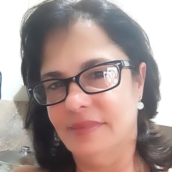 Profile Picture of Clara maria Perez melgarejo (@clara1967554) on Poshmark