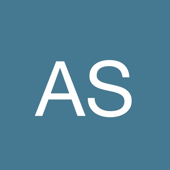 Profile Picture of Adam Saslow (@adam_saslow) on Poshmark