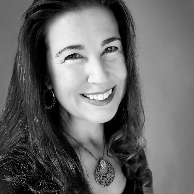 Profile Picture of Shelly Rivoli (@travelswithbaby) on Twitter