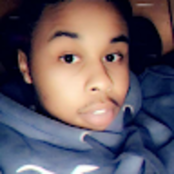 Profile Picture of Josh Lorick (@lorickjosh) on Poshmark