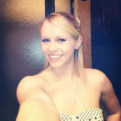 Profile Picture of Alissa Beth Zachary (@SunShineAlissa) on Twitter