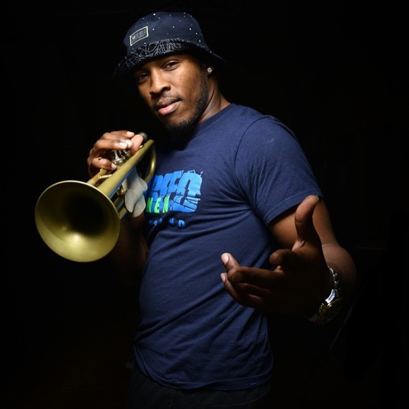 Profile Picture of Gregory Warner (@chachi100) on Poshmark