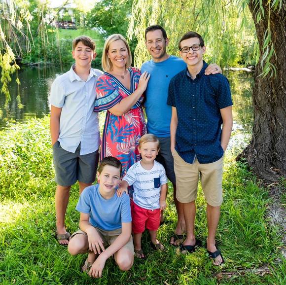 Profile Picture of Jen Colonno (@jen_colonno) on Poshmark