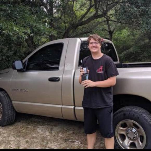 Profile Picture of Dylan Erwin (@dylan_erwin) on Poshmark