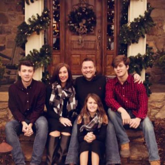 Profile Picture of Pingo Gonzalez (@jag1gonzo) on Poshmark