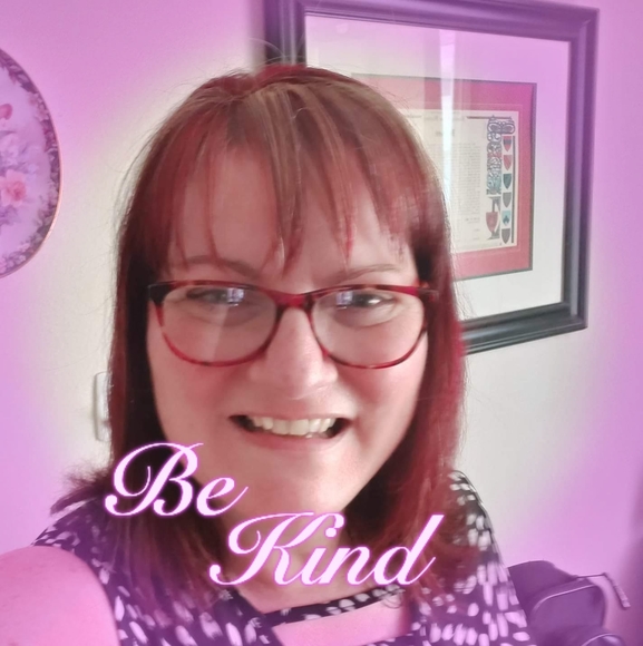 Profile Picture of Rose Bravetti (@mamma_rose) on Poshmark