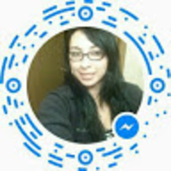 Profile Picture of Adriana b. Meidinger (@a_meidinger) on Poshmark