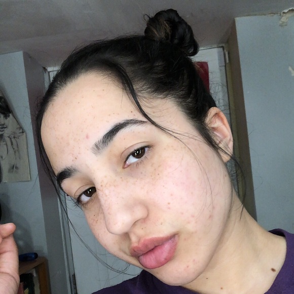 Profile Picture of Noemi Peña (@noemix3) on Poshmark