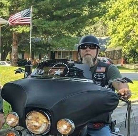 Profile Picture of Tony Mcgillicuddy (@rcolbert785) on Poshmark