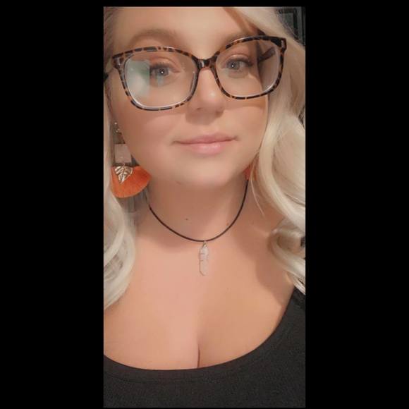 Profile Picture of Jessika Majher (@jnmaj2214) on Poshmark