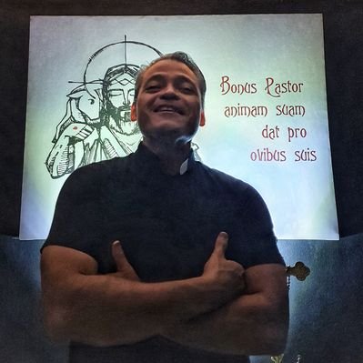 Profile Picture of Fausto Castillo (@cura_fausto) on Twitter