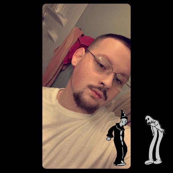 Profile Picture of Joshua Burrell (@joshua_burrell) on Poshmark