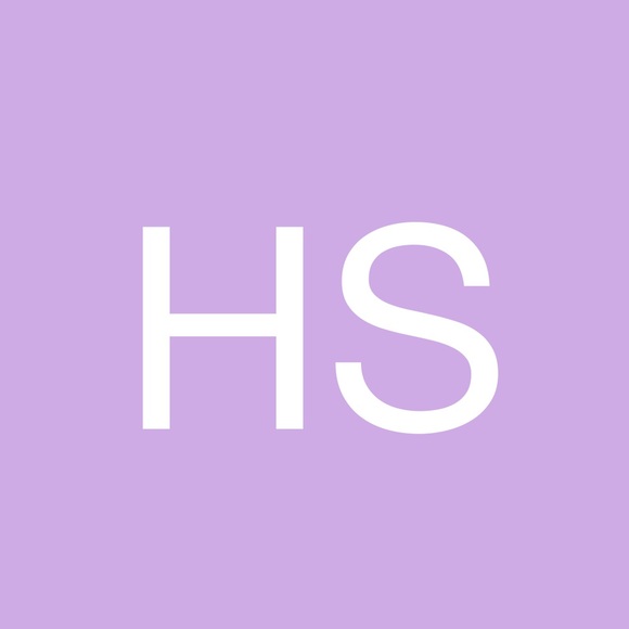 Profile Picture of Helena Schechtman (@hschechtman) on Poshmark