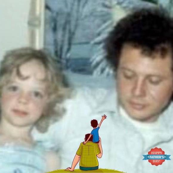 Profile Picture of Mandi Erichson (@erichson7) on Poshmark