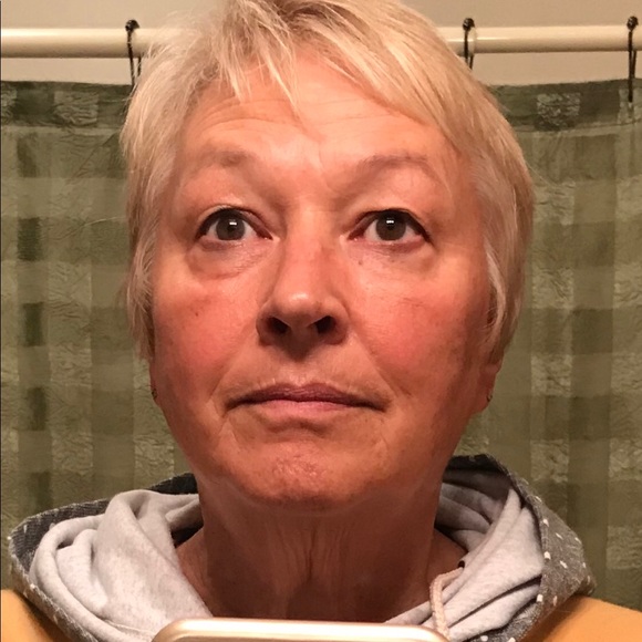 Profile Picture of Marsha Jones (@marshaj0114) on Poshmark