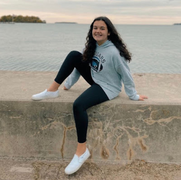 Profile Picture of Callene Laslo (@callene_laslo) on Poshmark