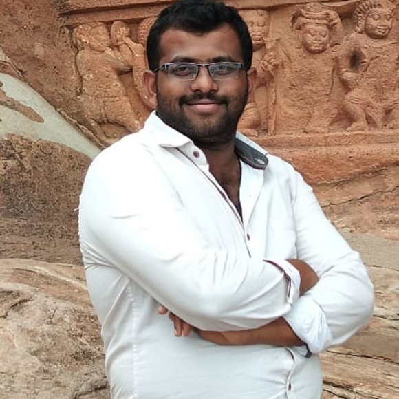 Profile Picture of Chandru Chandru (@chandru189) on Poshmark