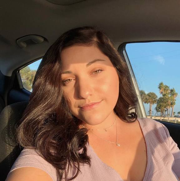 Profile Picture of Jena Reback (@jena4kids99) on Poshmark