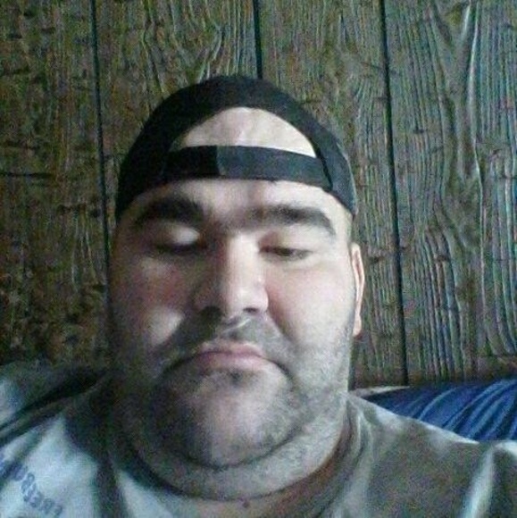 Profile Picture of Joseph Hamilton (@assclown321) on Poshmark