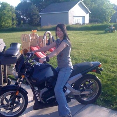 Profile Picture of Kim McMann (@rxqueendetroit) on Twitter