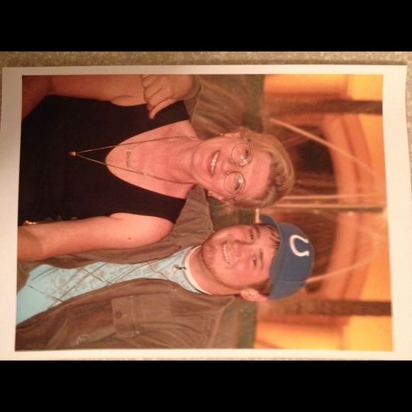 Profile Picture of Donna Blaeholder (@djbisme) on Poshmark