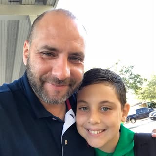 Profile Picture of Robert G (@robertandres) on Instagram