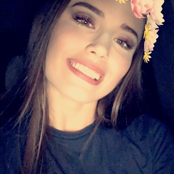 Profile Picture of Chasity Owens (@chasitylynn2017) on Poshmark