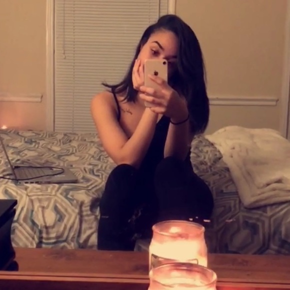 Profile Picture of Tiara Proctor (@tiaraaleice21) on Poshmark