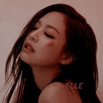 Profile Picture of 𝑬𝑳𝑳𝑬  🍒 (@_rubycotton) on Twitter