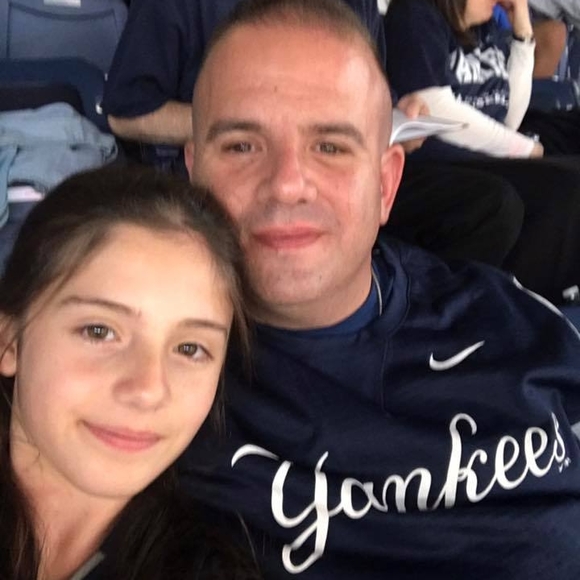 Profile Picture of Kenneth Schuster (@kschuster0924) on Poshmark