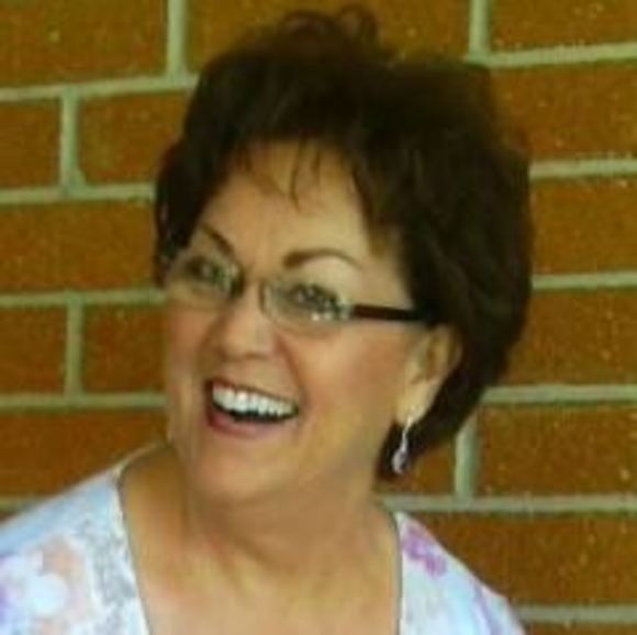 Profile Picture of Ginger Freeman (@misjenna) on Poshmark