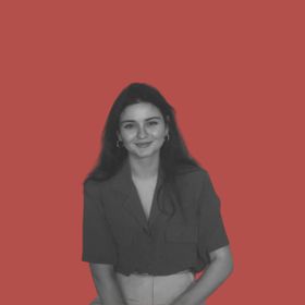 Profile Picture of SOCIAL MEDIA MANAGER • IULIA (@itsIULIAbo) on Pinterest